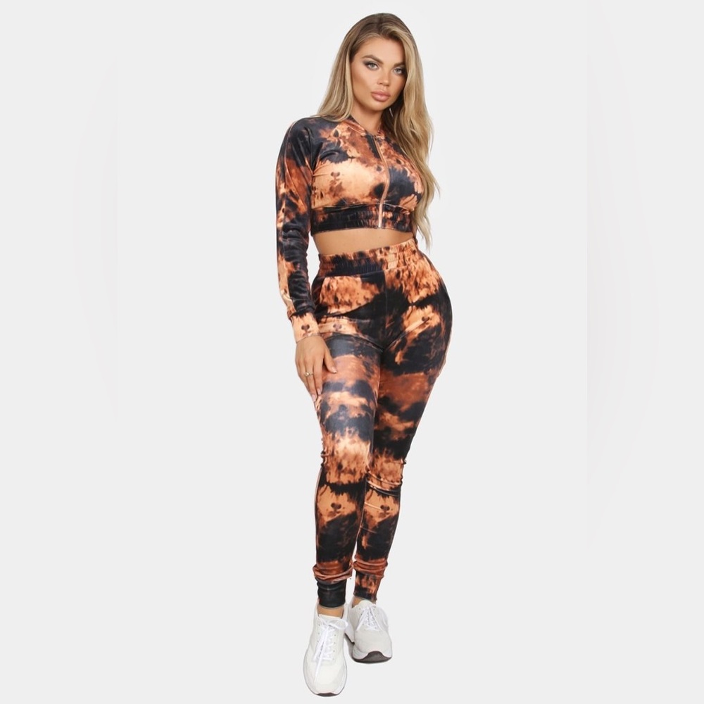 MIRAGE OUR POPULAR TRACK SET IN TIE DYE